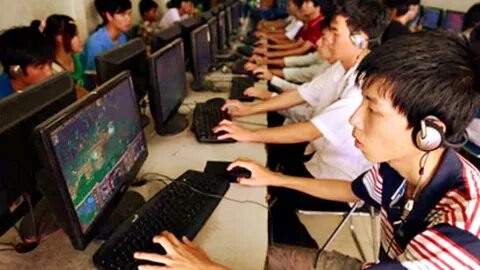 Chấm điểm loạt “green flags” - Cảm hứng video marketing từ Hotspot Matrix_cách làm video ngắn thu hút người xem